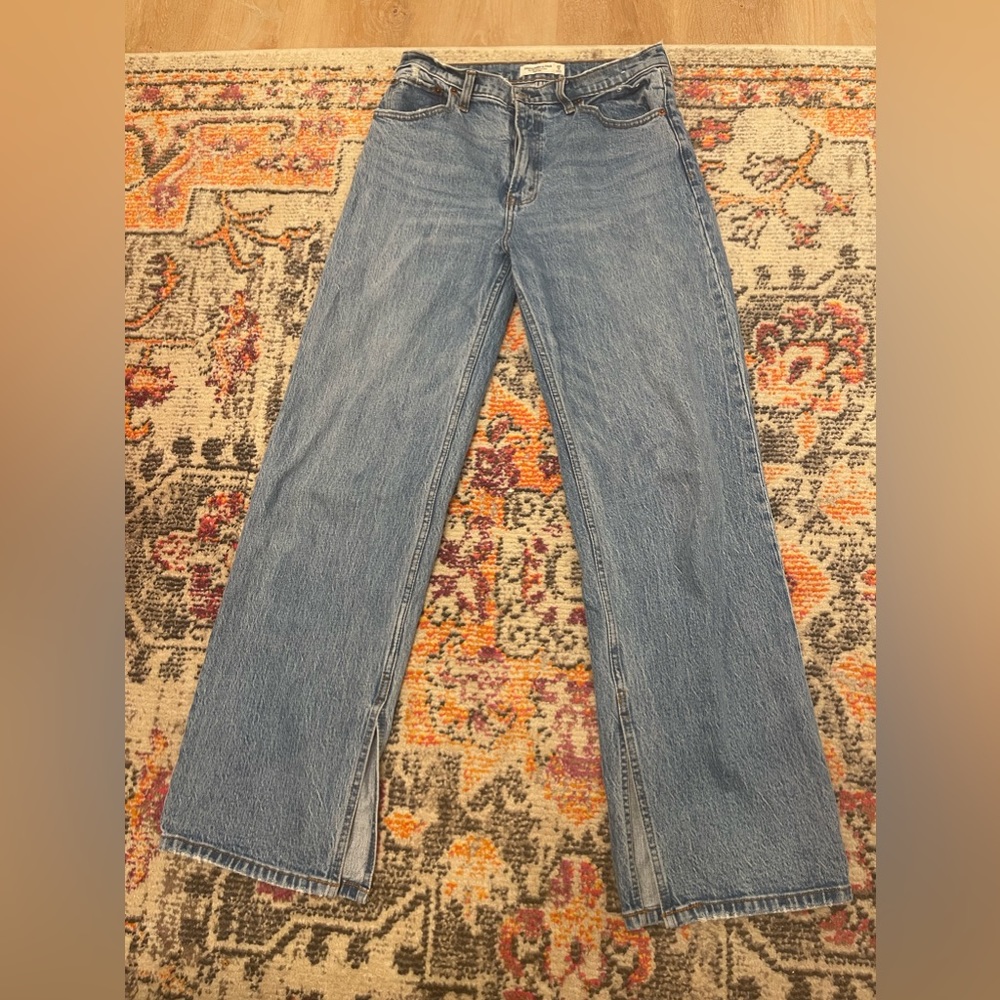 Abercrombie 90s Relaxed Jeans